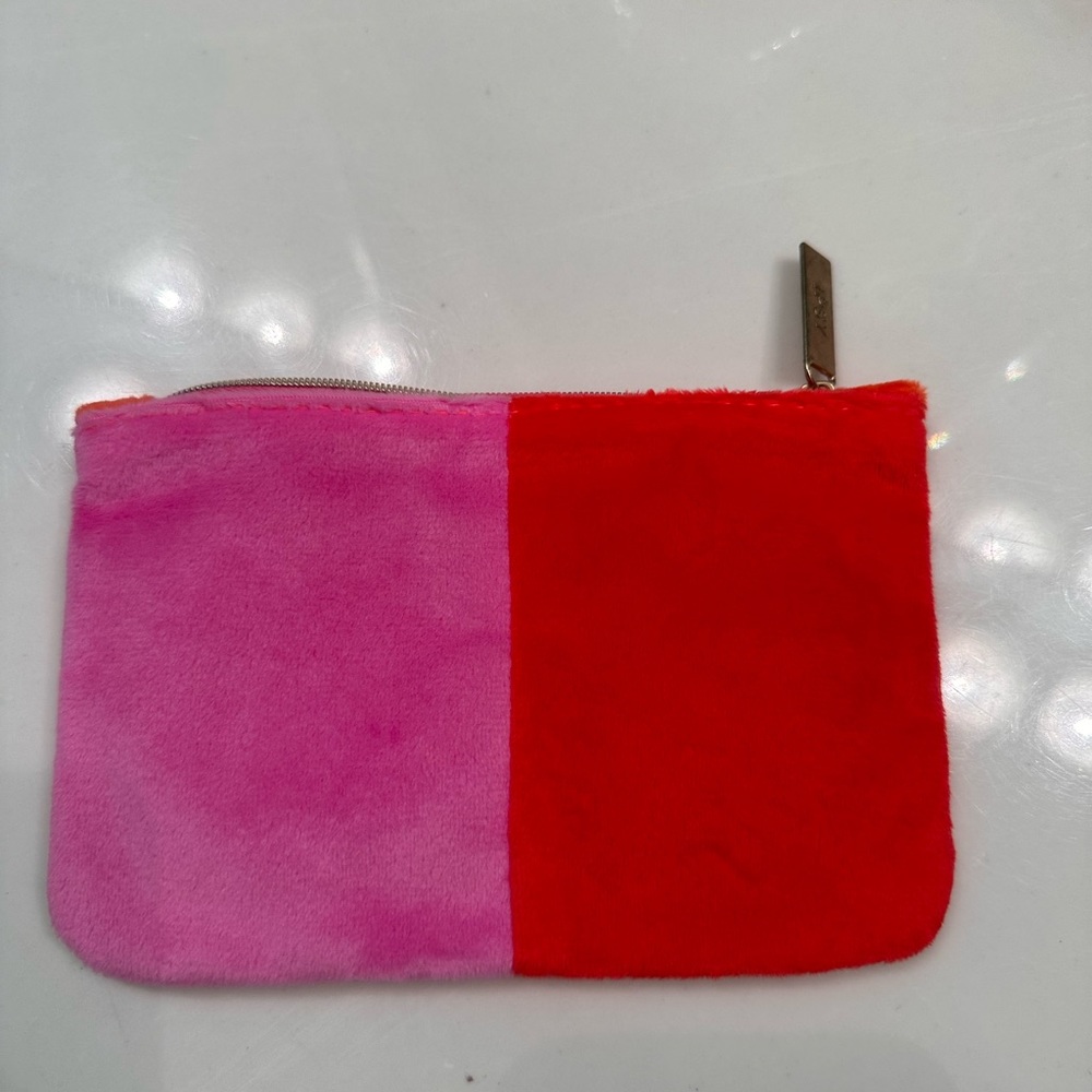 IPSY makeup bag